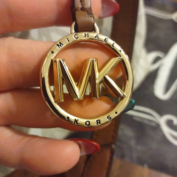 Michal Kors Bag & Wallet set - Picture 2 of 11